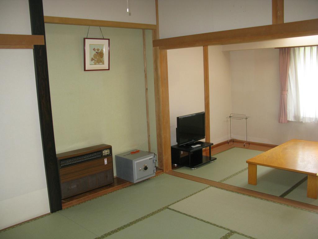 Ryokan Kobayashi 片品村 外观 照片